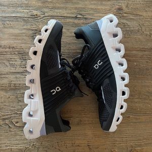 On Cloudswift 2.0 Sneakers